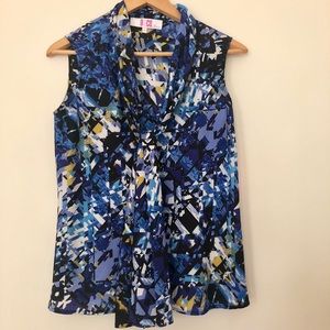 NWT Geometric Print Tie Neck Pussy Bow Blouse